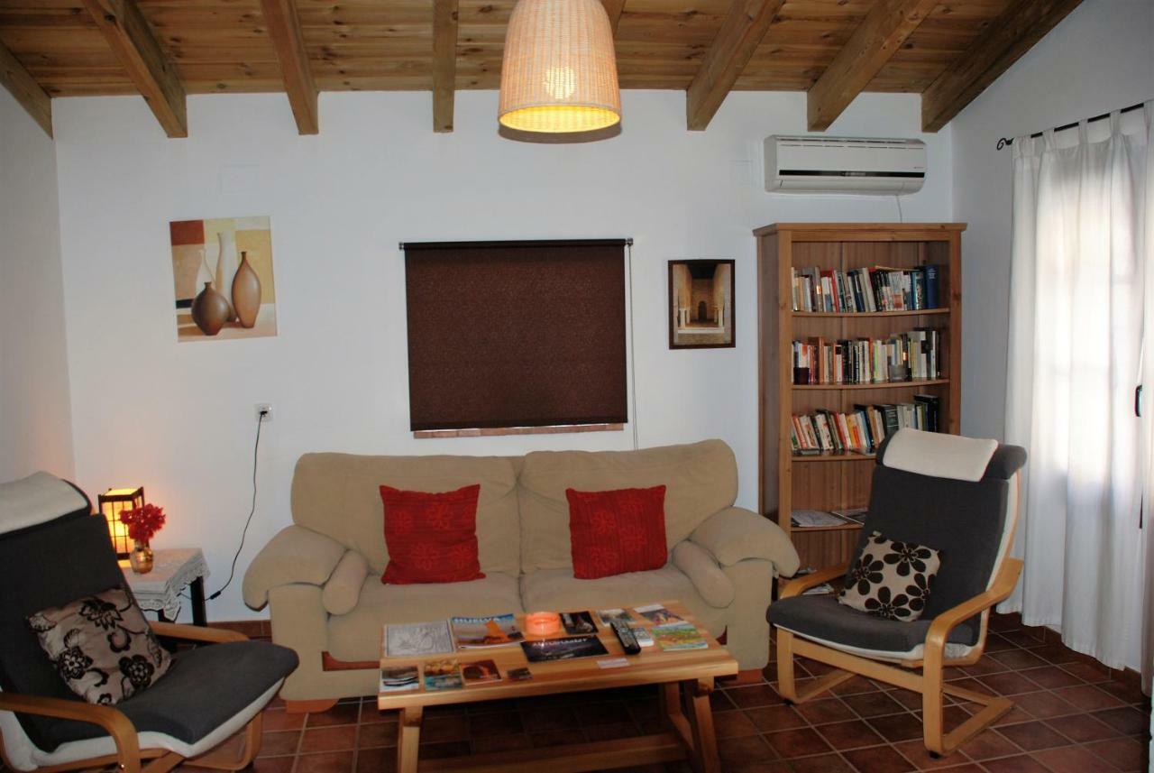 Casa Rural La Torre Almonaster la Real Exterior photo